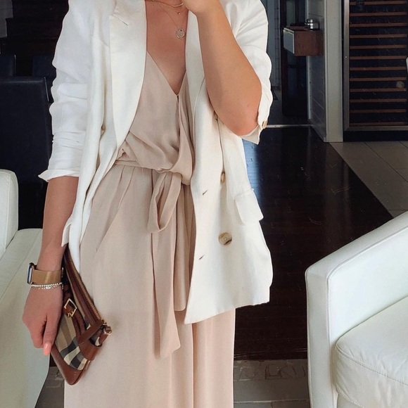 Aritzia jumpsuit Maximillian - Picture 5 of 5